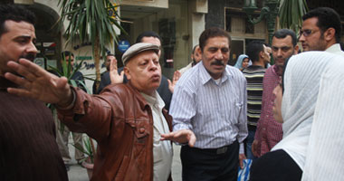 تظاهر مستثمرى البورصة بسبب استمرار الخسائر