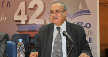 حسن حنفى: علينا الانتقال من مرحلة الدين إلى الفكر