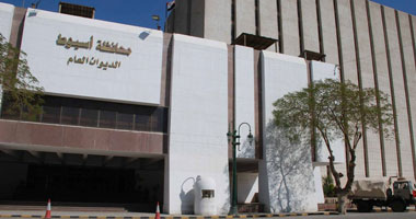 محافظ أسيوط: توفير الاحتياجات الأساسية أهم أولوياتى