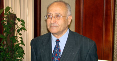 "الصياد" يجتمع بوزراء الصناعة السابقين للاستفادة من خبراتهم