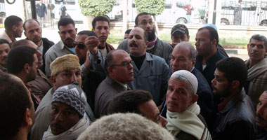 شلل تام بمجمع المواقف بكفر الشيخ والأهالى غاضبون