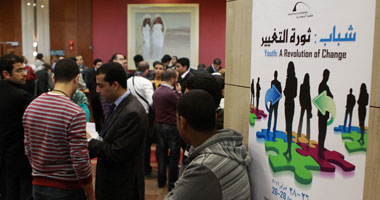 الشباب يناقش تحديات المستقبل ويدعو لمبادرات توعية سياسية 
