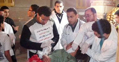 المستشفى الميدانى بالتحرير يستقبل 160 حالة إغماء