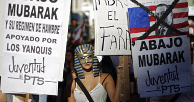 العالم يتظاهر تأييداً لثورة 25 يناير