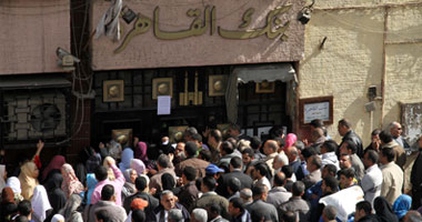 "الاتحاد" الإماراتية تشيد بنجاح البنوك المصرية فى تخطى الأزمة
