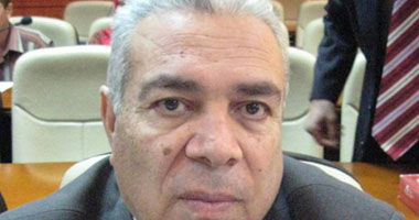 حلمى يناقش مع الإدارة استعدادات الشرطة للموسم الجديد