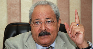وزير المالية: الشعب يريد لبن العصفور