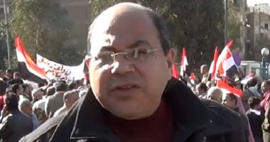  حملة "المشير رئيسا" تقدم 3500 توكيل لدعم "عمر سليمان"