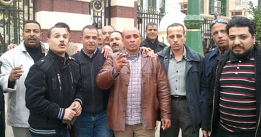 سائقو أتوبيس وسط الدلتا يمتنعون عن العمل للمطالبة بزيادة رواتبهم
