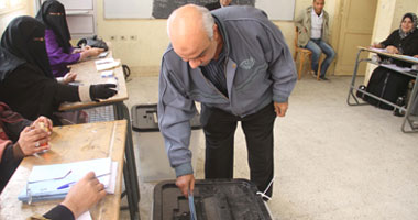 "لجان إمبابة" تسجل أقل معدل تصويت بـ5 ناخبين فى "الشورى"