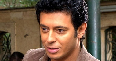  "فتح عنيك" على ميلودى أفلام.. غدًا