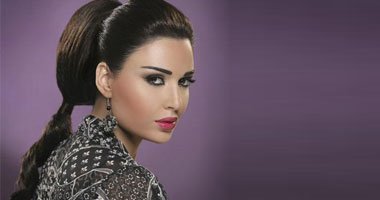 هاشتاج "AskCyrine" يضع سيرين عبد النور فى الأكثر تداولاً على تويتر
