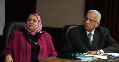 وزير الصحة: لا أعلم المقصود بإقامة نظام علاج إسلامى
