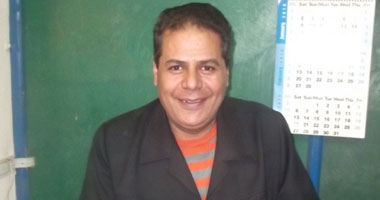 نقيب الزبالين يناشد الرئيس المؤقت بتمثيل النقابة فى لجنة الـ 50 لتعديل الدستور