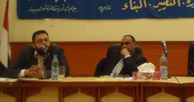 مطالب بإقصاء قيادات الأمن وتعديل مناهج الشرطة وهيكلة الداخلية 