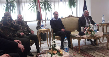 قائد القوات البحرية: المظاهرات تؤثر بالسلب على الوضع الأمنى