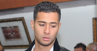 عادل عبد المنعم: جلسة التجديد للأهلى استغرقت 5 دقائق