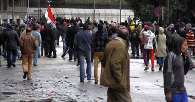 توقف الاشتباكات بين المتظاهرين والباعة فى 26 يوليو