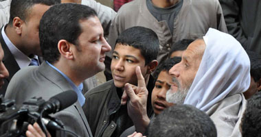 مواطن لـ"وزير التموين": "العيش مش بيتاكل بسبب عدم جودته"