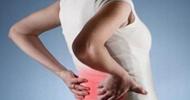 4 خطوات لإجراء العلاج المنزلى لتشنجات الظهر.. تعرف عليها