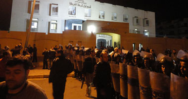إحباط محاولة اقتحام قسم شرطة بالوادى الجديد