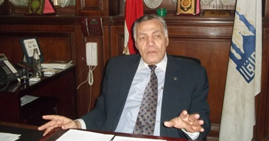 "إكسترا نيوز" ترصد إشادة الأحزاب بقرارات الرئيس برفع الأجور.. مصر بلدى: طمأنت الشعب.. حقوق الإنسان: انحياز للمواطن وخطوة فى تحقيق العدالة الاجتماعية.. المستقلين الجدد: مصر الأولى فى توفير الحماية الاجتماعية