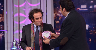 عمرو حمزاوى فى حوار سياسى ساخر فى "الليلة مع هانى" على "MBC مصر"