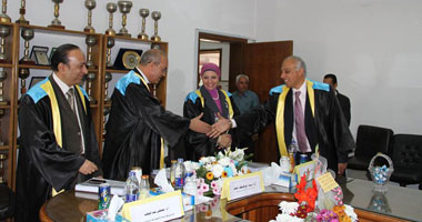 التنمية البشرية وعلاقتها بالإعلام التنموى فى رسالة ماجستير بالإسماعيلية 