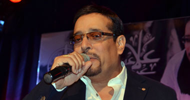 فى آخر حوارات الراحل علاء عبد الخالق مع "اليوم السابع": عمرو دياب أسد الغناء فى الوطن العربى ولم أتوقع نجاح "دارى رموشك".. وحماقى "ذكى" وتامر حسنى يتمتع بشعبية وصوته جميل ومميز.. وأرفض أغانى المهرجانات