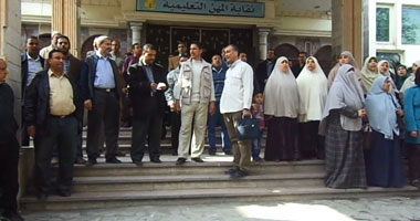 "المعلمين": ليس لدينا مخالفات.. ومن يملك مستندات يتوجه للنيابة