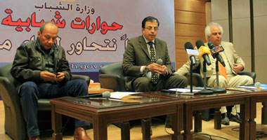 "سمير غطاس" يطالب رئيس الحكومة الجديد بمصارحة الشعب بالأوضاع 