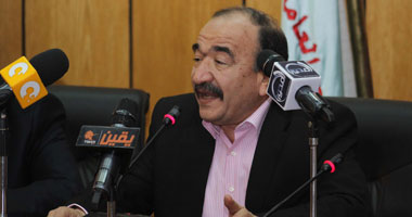 رابطة الطيارين تتضامن مع "النقابة" ضد "أبو عيطة" 