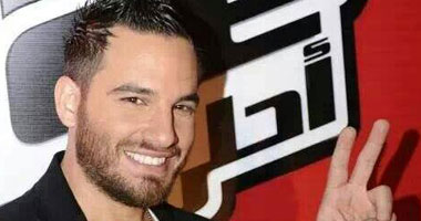 "غازى الأمير" يلفت أنظار الجمهور فى "The Voice"