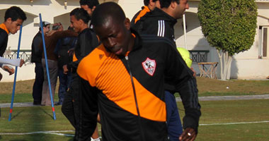 شاهد.. مشادة بين دومينيك ولاعبى المصرى