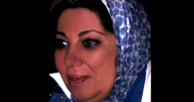 العرافة تكشفت أقنعة الفساد بـ"وشوشات الودع"