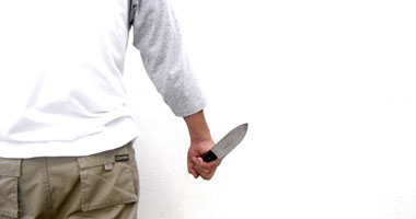 "انتقم منه وطعن نجله بسكين".. قصة قتل متهم لطفل أفريقى بعد خلاف مع والده