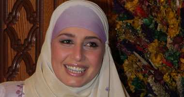 تصالح حلا شيحة مع مصلحة الضرائب