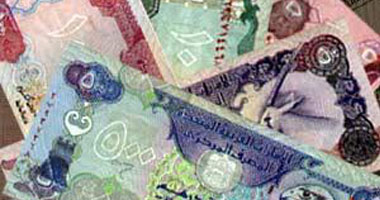 شخص يحاول تهريب 200 ألف درهم خارج مصر