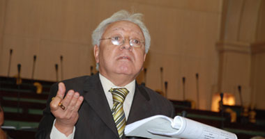شوقى السيد: حكم اليوم على فتيات الإسكندرية "طبيعى"