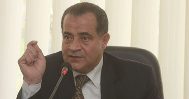 المصيلحى يطالب المخابز بتوحيد سعر الخبز الطباقى