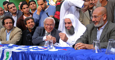 مؤتمر جماهيرى فى إطفيح تحت شعار "مسلم ومسيحى أيد واحدة"