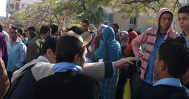 مشاجرة بين الأمن وطلاب جامعة فاروس