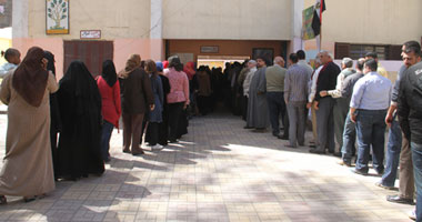 التايم تصف الاستفتاء بالتاريخى رغم التسرع فى إجرائه