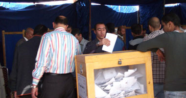 مشادات كلامية بين المؤيدين والمعارضين بكفر الشيخ 