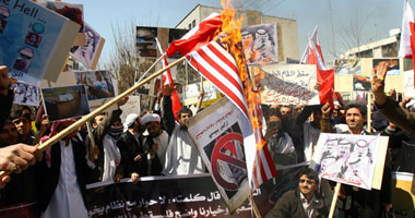 الولايات المتحدة تحث مواطنيها على تجنب السفر للبحرين