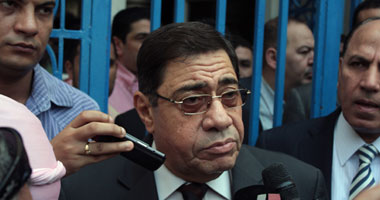 بلاغ يتهم "حسن علام" بإهدار المال العام 