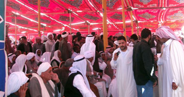 "تضامن البحر الأحمر" تقدم مركز خدمة متنقلاً للبدو