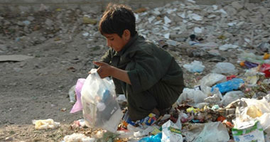 الصليب الأحمر يحذر من خطر المجاعة فى اليمن مع تصاعد الحرب