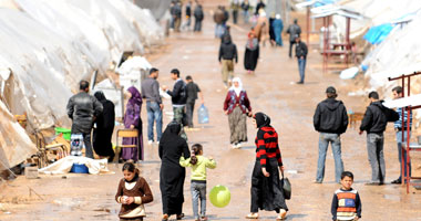 250 لاجئا سوريا يصلون الحدود التركية