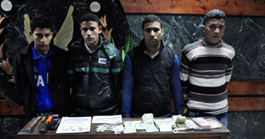 القبض على عمال بوفيه بمحكمة جنوب القاهرة لسرقتهم أحراز القضايا
